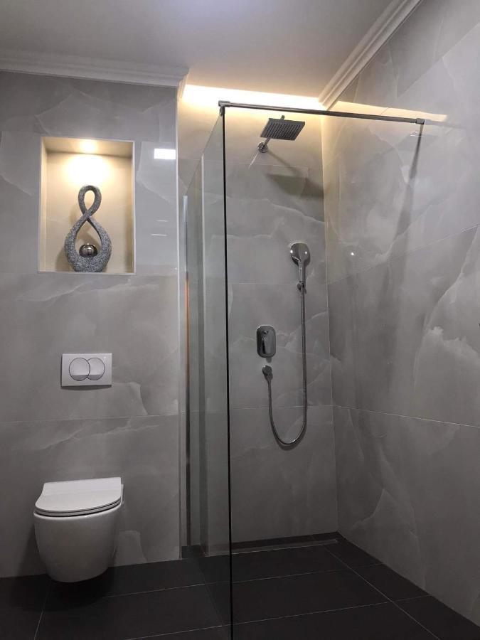 Apartment Romansa โมสตาร์ ภายนอก รูปภาพ
