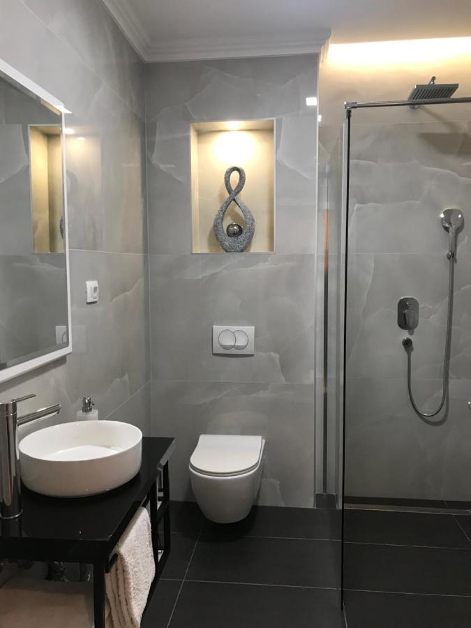 Apartment Romansa โมสตาร์ ภายนอก รูปภาพ