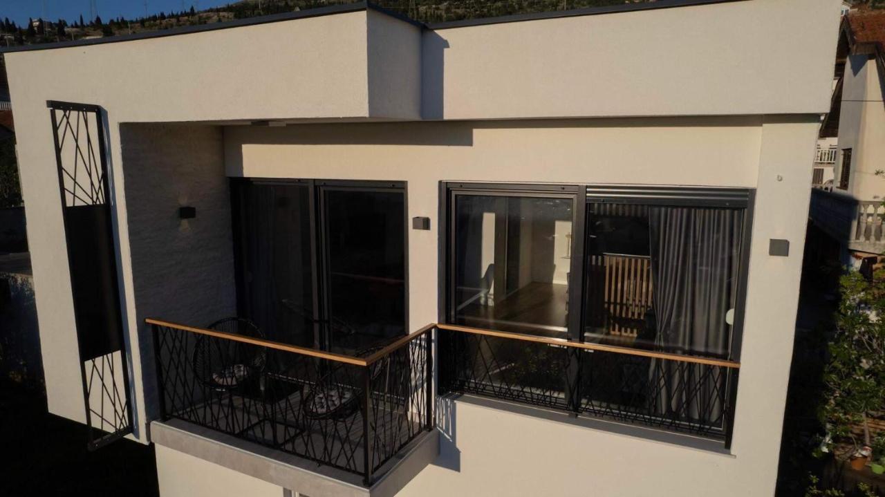 Apartment Romansa โมสตาร์ ภายนอก รูปภาพ